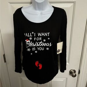 Free Kisses L/S  Maternity Top Ruched TShirt All I Want For  Christmas SML NWT